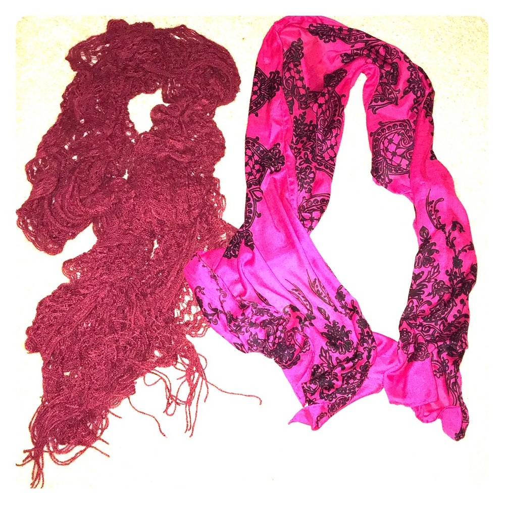 Bundle of 2 scarves 🧣 Burgandy & Fuchsia 💕